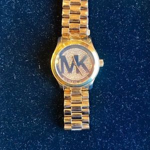 Vintage Rose Gold watch!